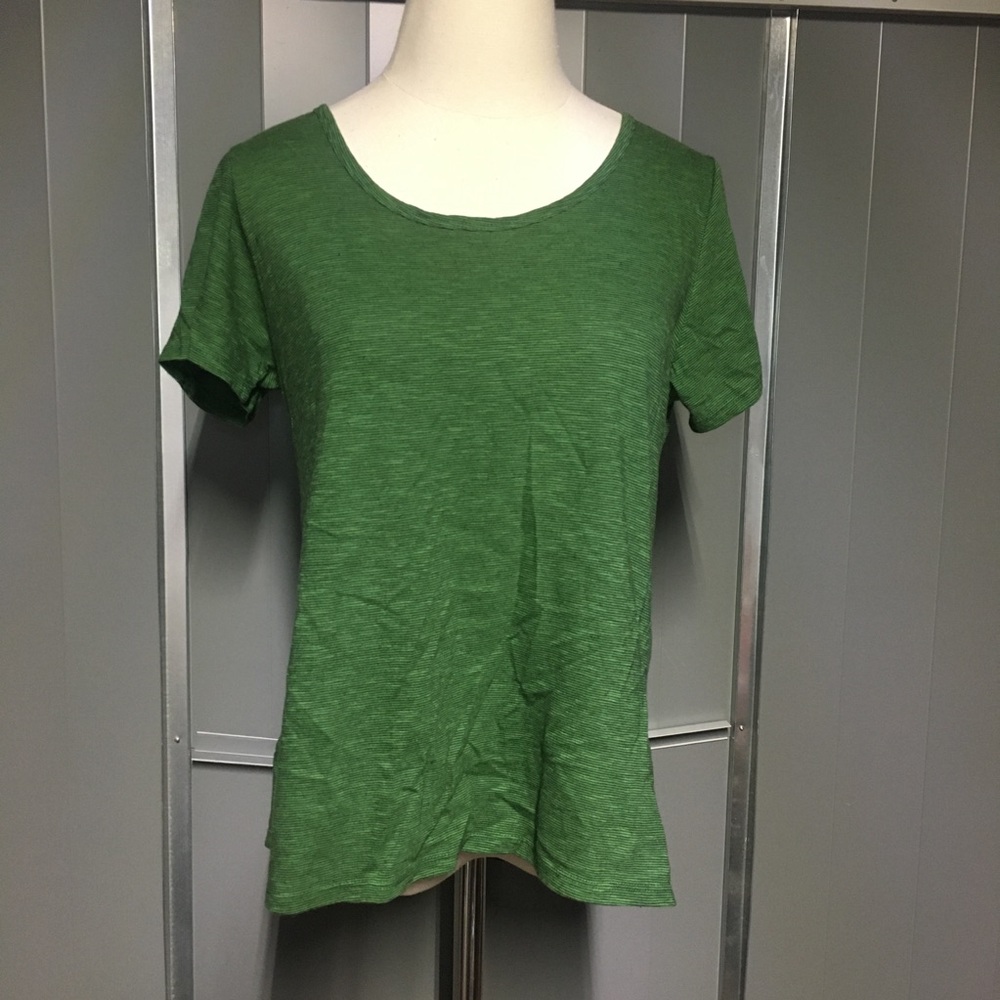 LULAROE Classic Emerald Green Tee, Small
